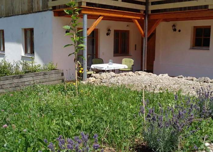 Am Waldrand- Ideal Fuer Bergsport By Interhome